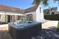 Khác Luxury Villa in Sint-Idesbald with Hot Tub