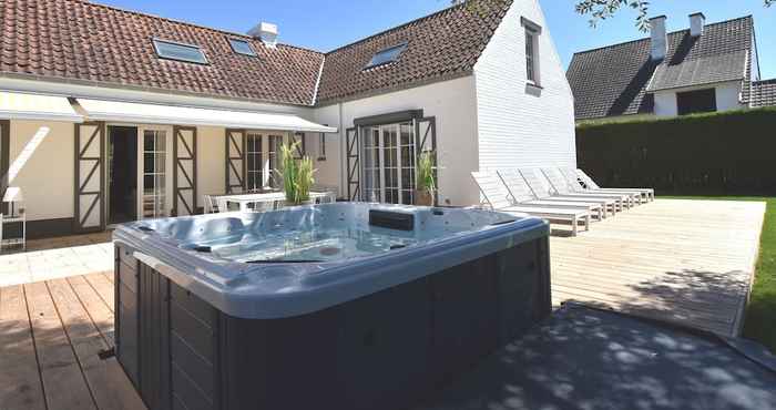 Lain-lain Luxury Villa in Sint-Idesbald with Hot Tub