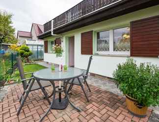 Lainnya 2 Peaceful Apartment in Lichtenhain With Private Terrace