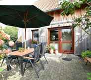 Others 7 Fabulous Holiday Home in Thorstorf near Sea