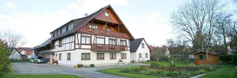 Others Spacious Apartment near Lake Constance with Covered Balcony