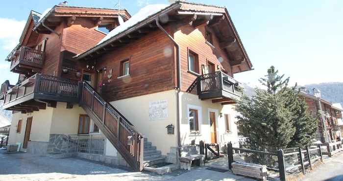 Lain-lain Apartment 1 in Baita Near the Ski Lifts