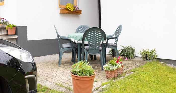 Lainnya Quiet Apartment in Tropolach With Swimming Pool