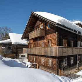 Primary image 1 Sprawling Mansion near Ski Area in Salzburg, Hotel Daerah Sankt Johann im Pongau