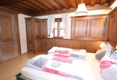 Others 5 Sprawling Mansion near Ski Area in Salzburg