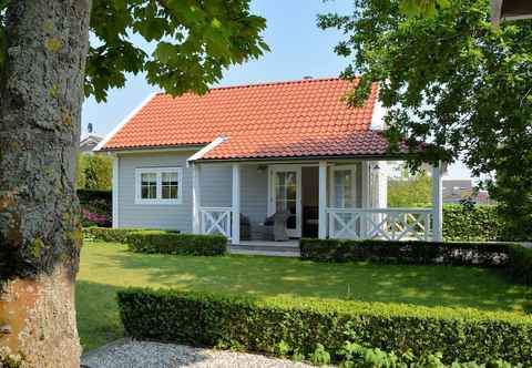 Others Stunning Holiday Home in Noordwijk Near Beach
