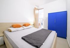 อื่นๆ 5 Elegant Holiday Home in Privlakaw With Garden