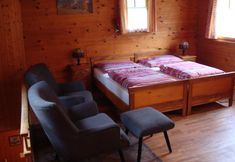 Others 6 Cozy Chalet in Chrixacher near Forest