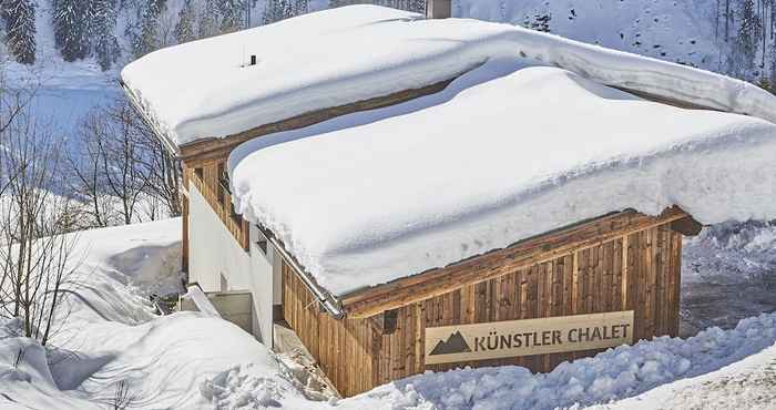 Lain-lain Modern Chalet in Saalbach-hinterglemm With Sauna