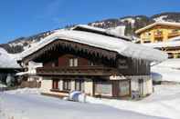 Lainnya Lovely Chalet in Saalbach-hinterglemm With Sauna