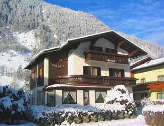 Others 2 Holiday Home in Salzburg Near Ski Area With Balcony