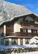 Imej utama Holiday Home in Salzburg Near Ski Area With Balcony