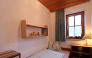 อื่นๆ 2 Serene Cottage in Neukirchen am Großvenediger near Ski Area