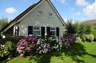 อื่นๆ Charming Holiday Home in Steendam With Sauna