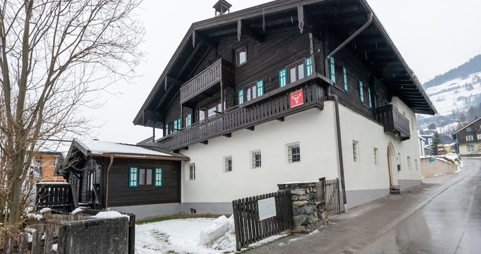 Others Heritage Chalet in Niedernsill near Ski Area