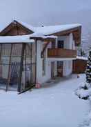 Imej utama Lovely Chalet in Mayrhofen With Private Garden