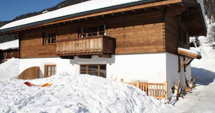 Others Beautiful Holiday Apartment in Leogang With Sauna