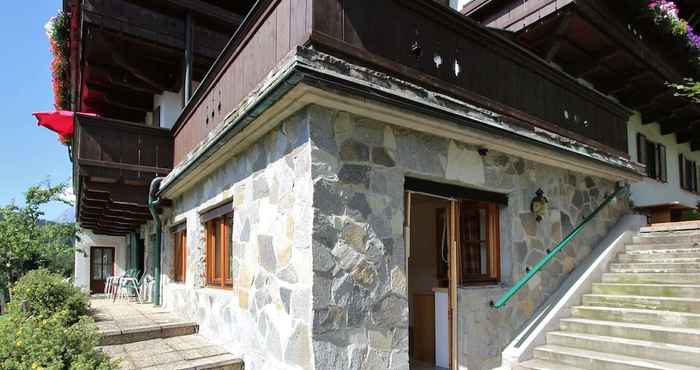 Lain-lain Modern Holiday Home in Maria Alm Near Ski Area