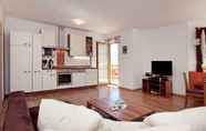 Others 7 Stunning Apartment Near Forest in Mittersill