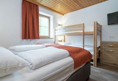 Others 6 Luxurious Apartment in Saalbach-hinterglemm Near Ski Area