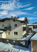 Imej utama Luxury Holiday Home in Brixen im Thale Near Ski Area