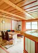 Imej utama Lovely Apartment on Mountain Slope in Silbertal Austria