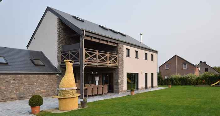 Others Grandeur Villa with Sauna & Hot Tub in Durbuy