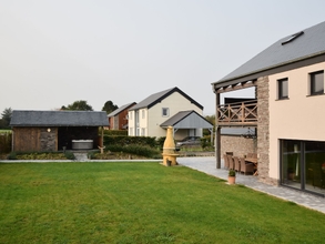 Lain-lain 4 Grandeur Villa with Sauna & Hot Tub in Durbuy