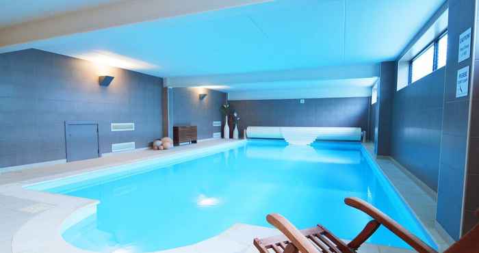 Lainnya Luxurious Holiday Home in Profondeville Ardennes With Sauna