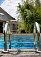 Imej utama Holiday Home in Virton With Swimming Pool