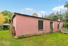 Lain-lain 5 Quaint Holiday Home near Forest in Stuer