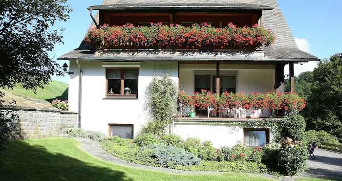 Lain-lain Lovely Apartment in Oberkirchen near Golfing & Horse Riding