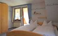 Lain-lain 2 Lovely Apartment in Oberkirchen near Golfing & Horse Riding