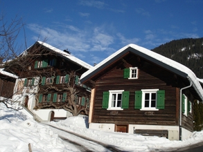 Others 4 Cozy Holiday Home near Ski Area in Sankt Gallenkirch