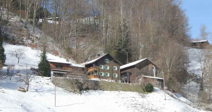 Lainnya Cozy Apartment near Ski Area in Tschagguns