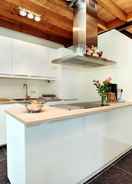 Dapur peribadi Cosy Holiday Home in Durbuy With Garden