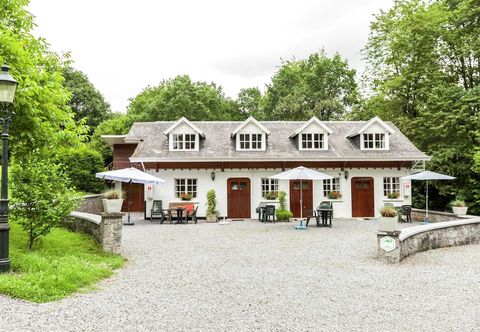 Others Cozy Escape in Bohon