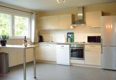 Others 6 Elegant Child Friendly Villa in Berismenil near Forest