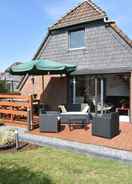 Imej utama Snug Holiday Home in Herkingen with Hot Tub in Garden