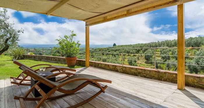 Others Breathtaking Holiday Home in Vinci - Florence With Terrace