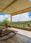 Imej utama Breathtaking Holiday Home in Vinci - Florence With Terrace