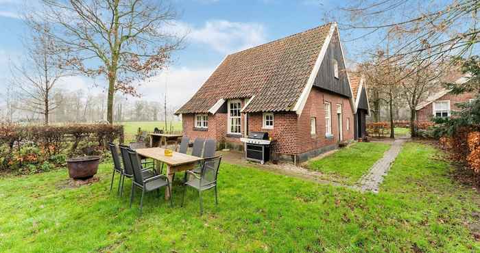 Others House in Former Bakspieker in Rural Location near Enschede