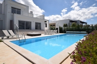 Lain-lain Comfortable Villa With Private Pool in Nadadouro