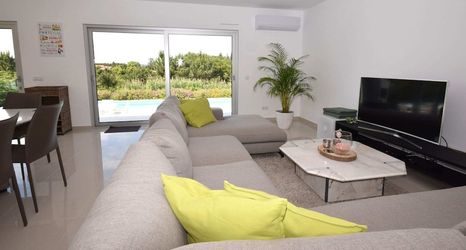 Others 2 Villa in Foz do Arelho With Pool & Beach
