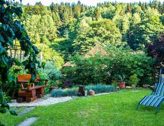 อื่นๆ 2 Modern Apartment in the Middle of the Thuringian Forest With use of Garden and Sauna