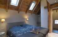 Others 3 Stylish Farmhouse in Nieuwleusen With Private Garden and Sauna