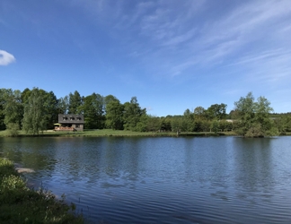 Others 2 House in the Countryside on a Large Estate With Private Lake