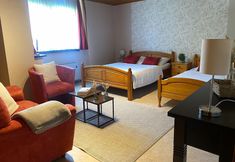 Others 4 Apartment Near Forest in Nidrum