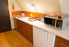 其他 6 Cottage in Rusko Near Beaches and Pool