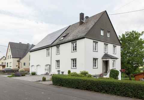 Others Beautiful Apartment in Morscheid-riedenburg Near Ski Slopes